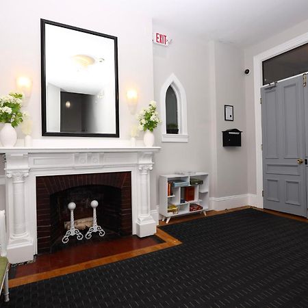 בוסטון Cozy & Stylish Newbury Street Studio, #9 מראה חיצוני תמונה